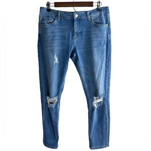 Topshop • Medium Wash Distressed Lucas Jeans